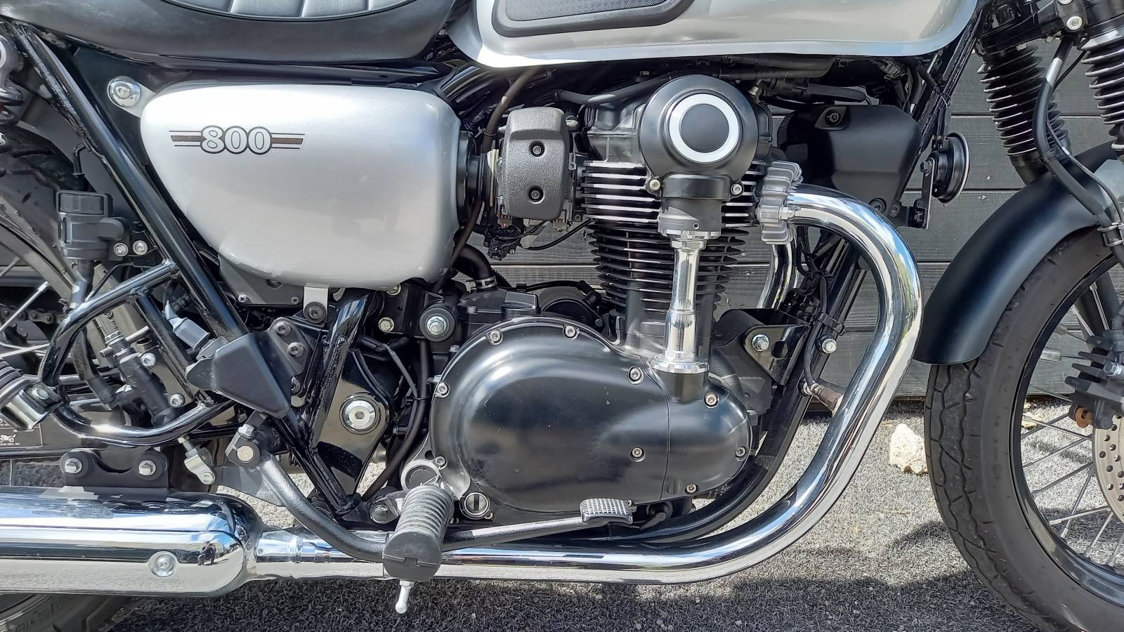 KAWASAKI W800 CAFE occasion Montpellier Hérault OFFRE SPÉCIALE GARANTIE 12 MOIS
