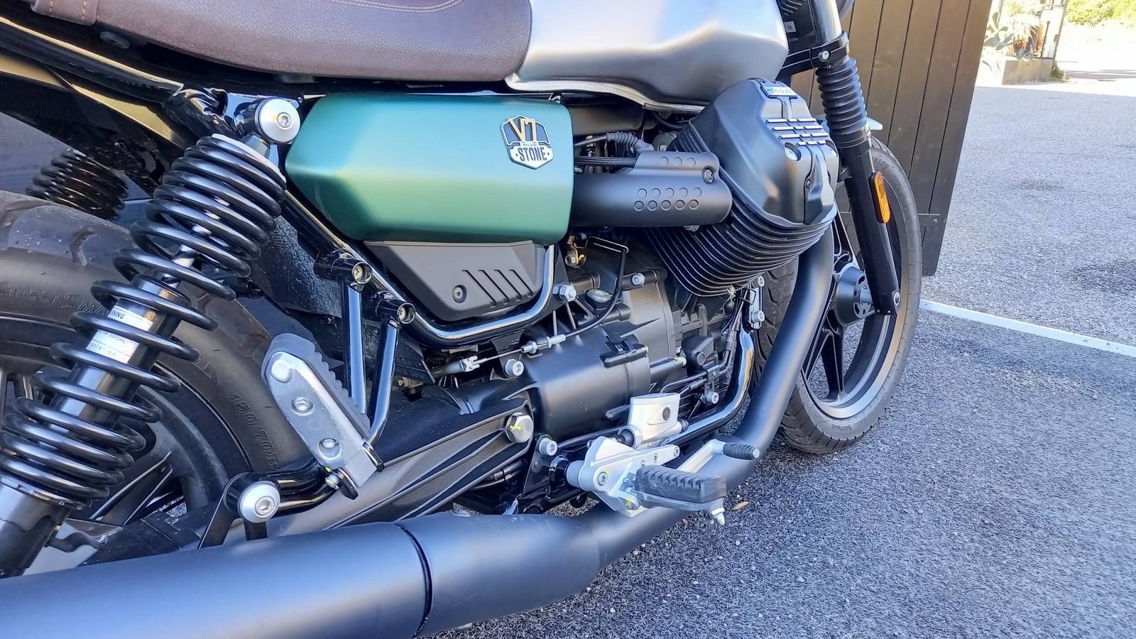 Vente Moto d'occasion Guzzi V7 Stone Centenario première main faible kilométrage à Montpellier Hérault