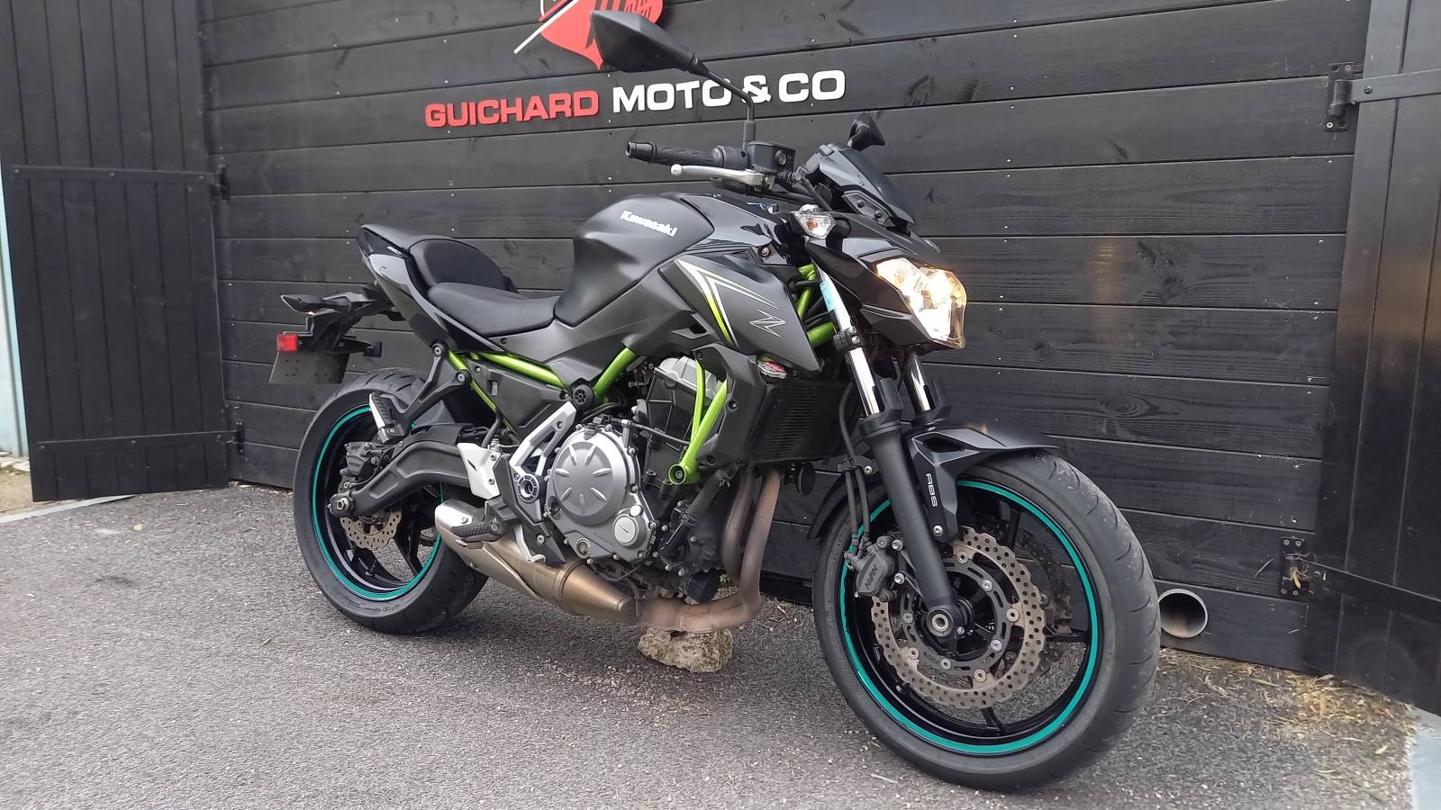 Kawasaki Z650 occasion Montpellier Hérault