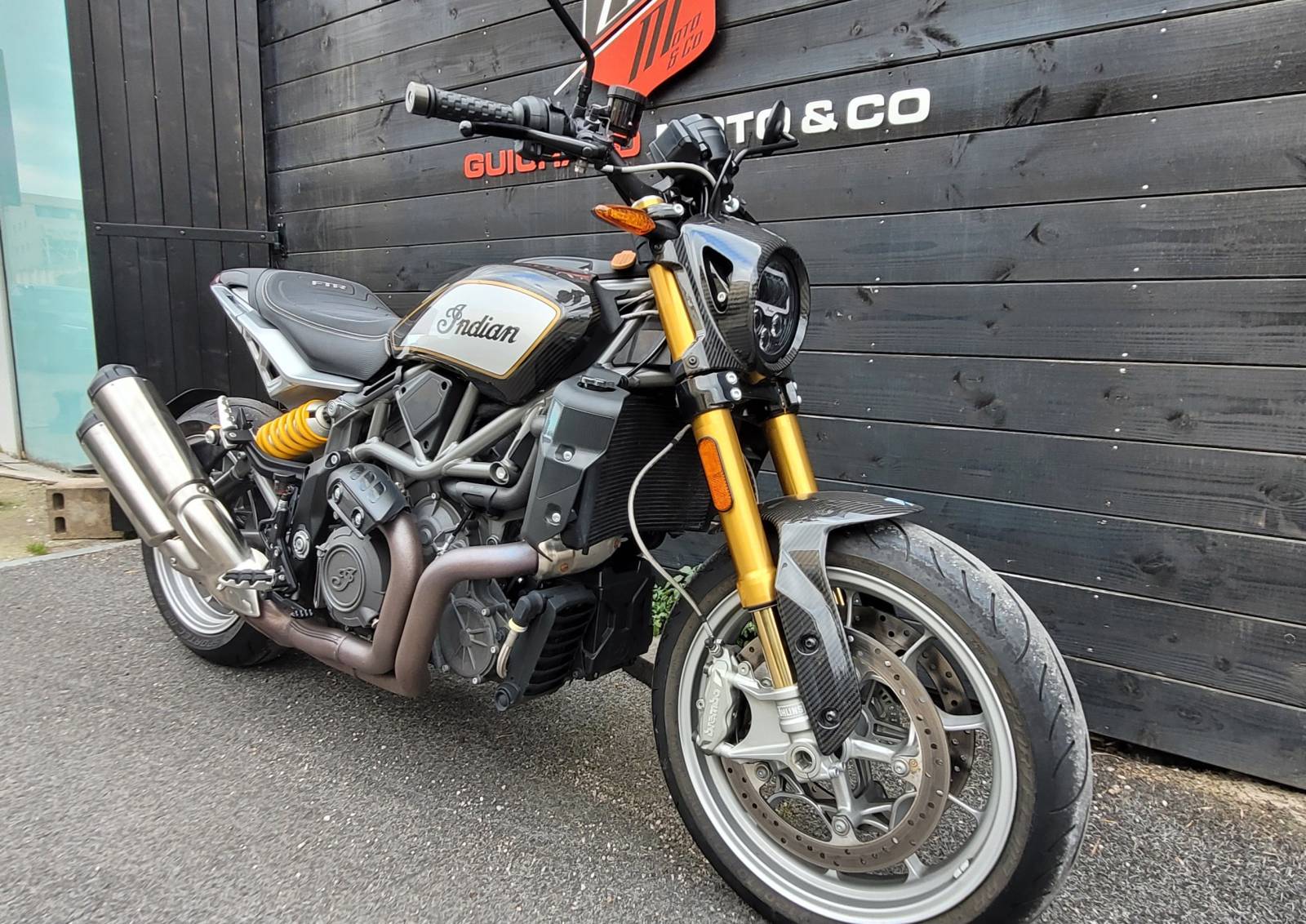 INDIAN FTR R CARBON PREMIUM PROCHE NIMES