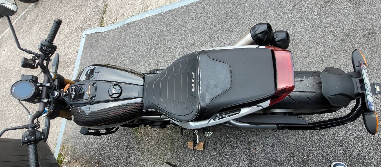 INDIAN FTR R CARBON PREMIUM HERAULT