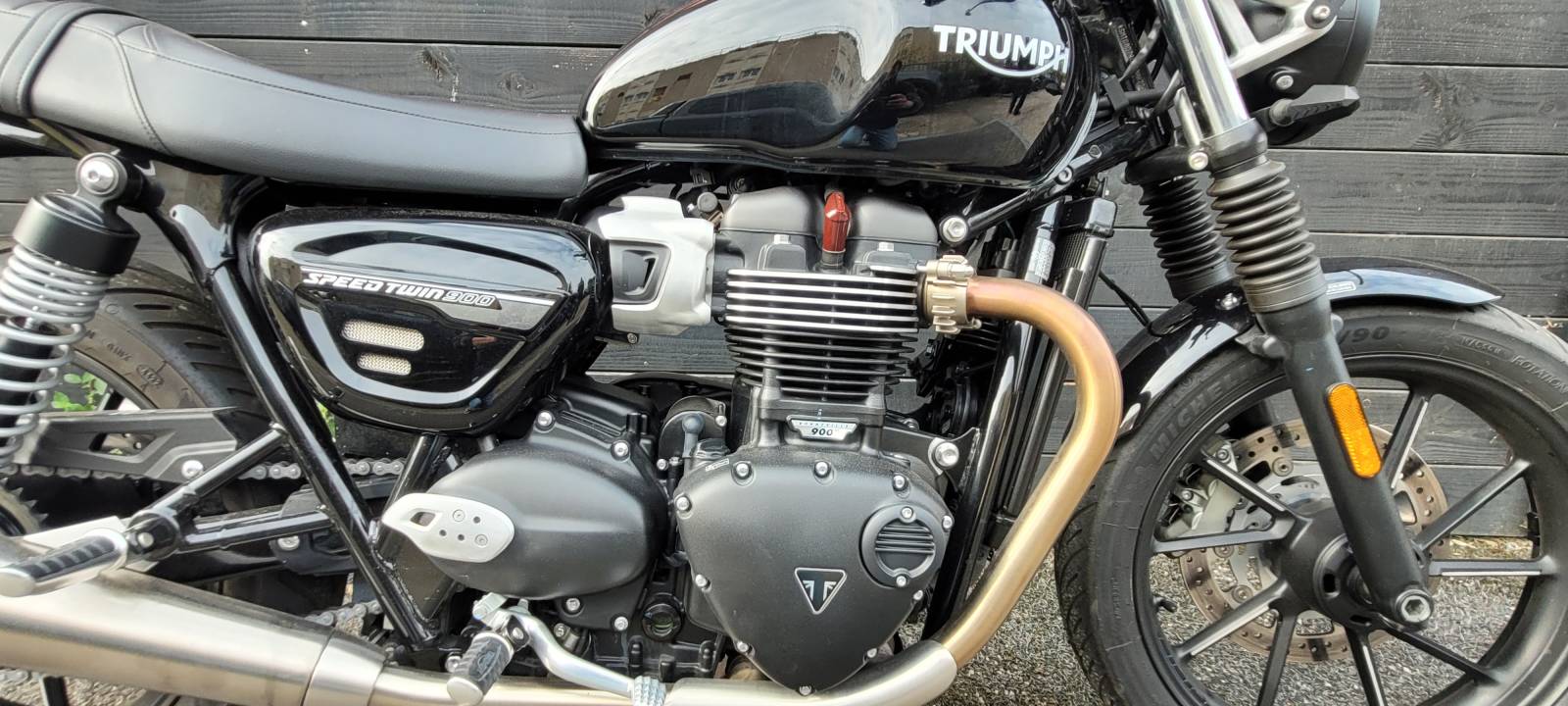 TRIUMPH SPEED TWIN