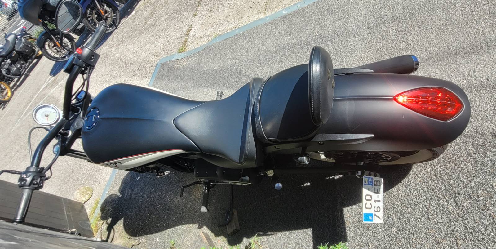 VICTORY HIGH BALL NOIR MAT PROCHE NIMES