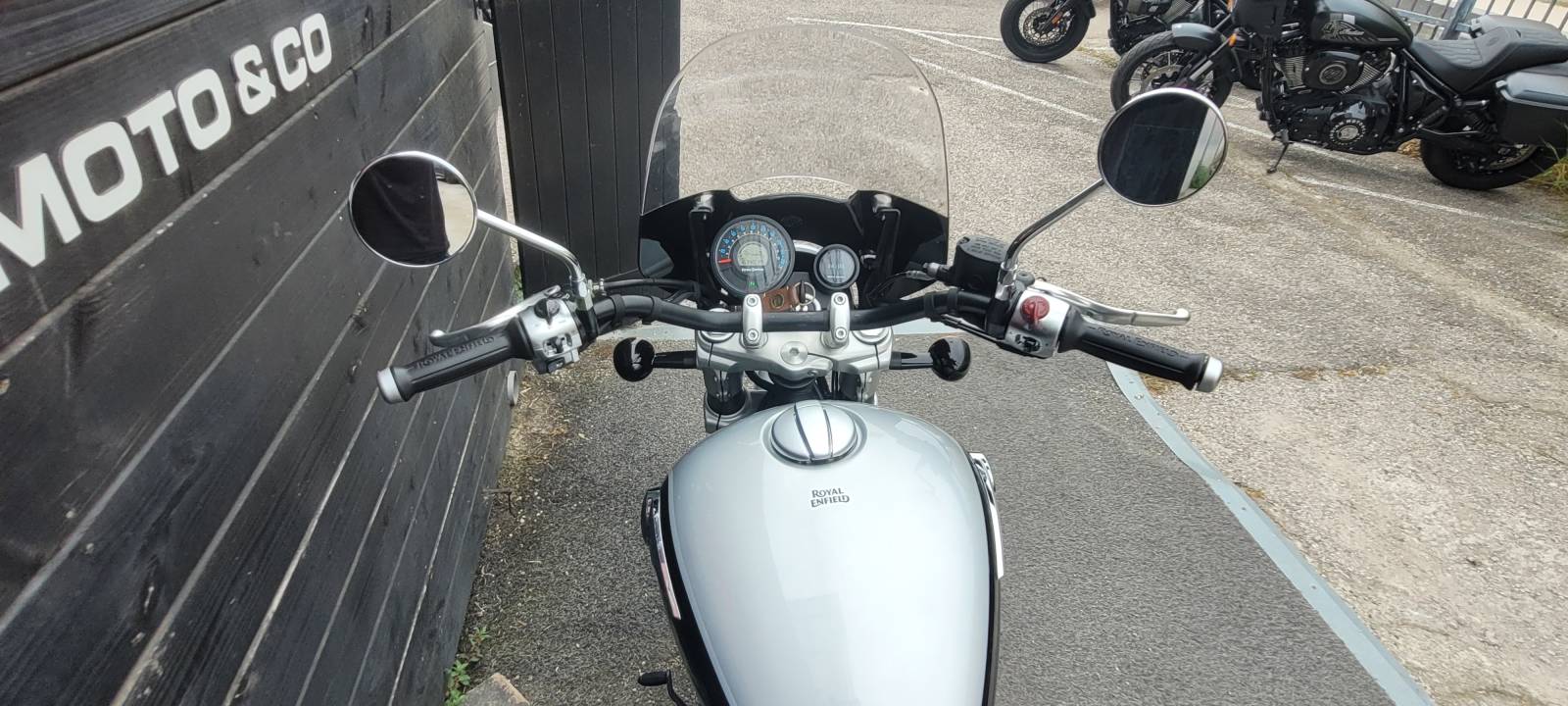 ROYAL ENFIELD SUPER METEOR 650 D'OCCASION DANS L'HÉRAULT