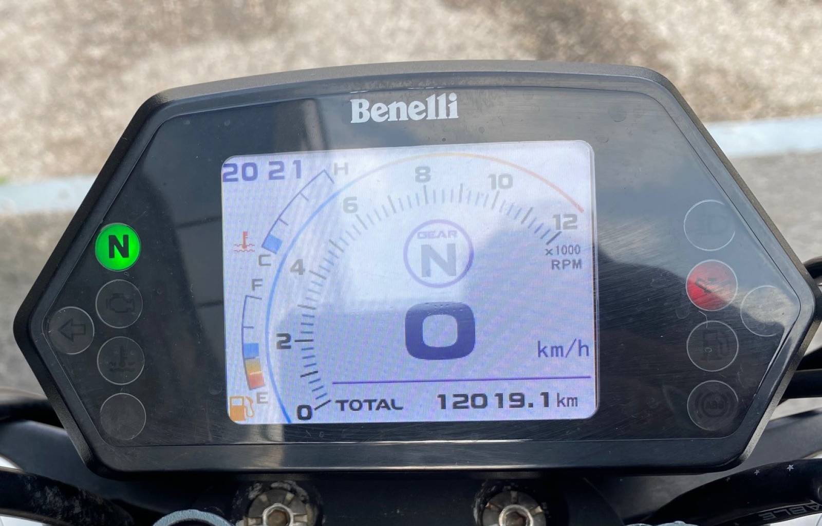 BENELLI 502 C D'OCCASION CHEZ GUICHARD MOTO MONTPELLIER HÉRAULT 34 GARD 30