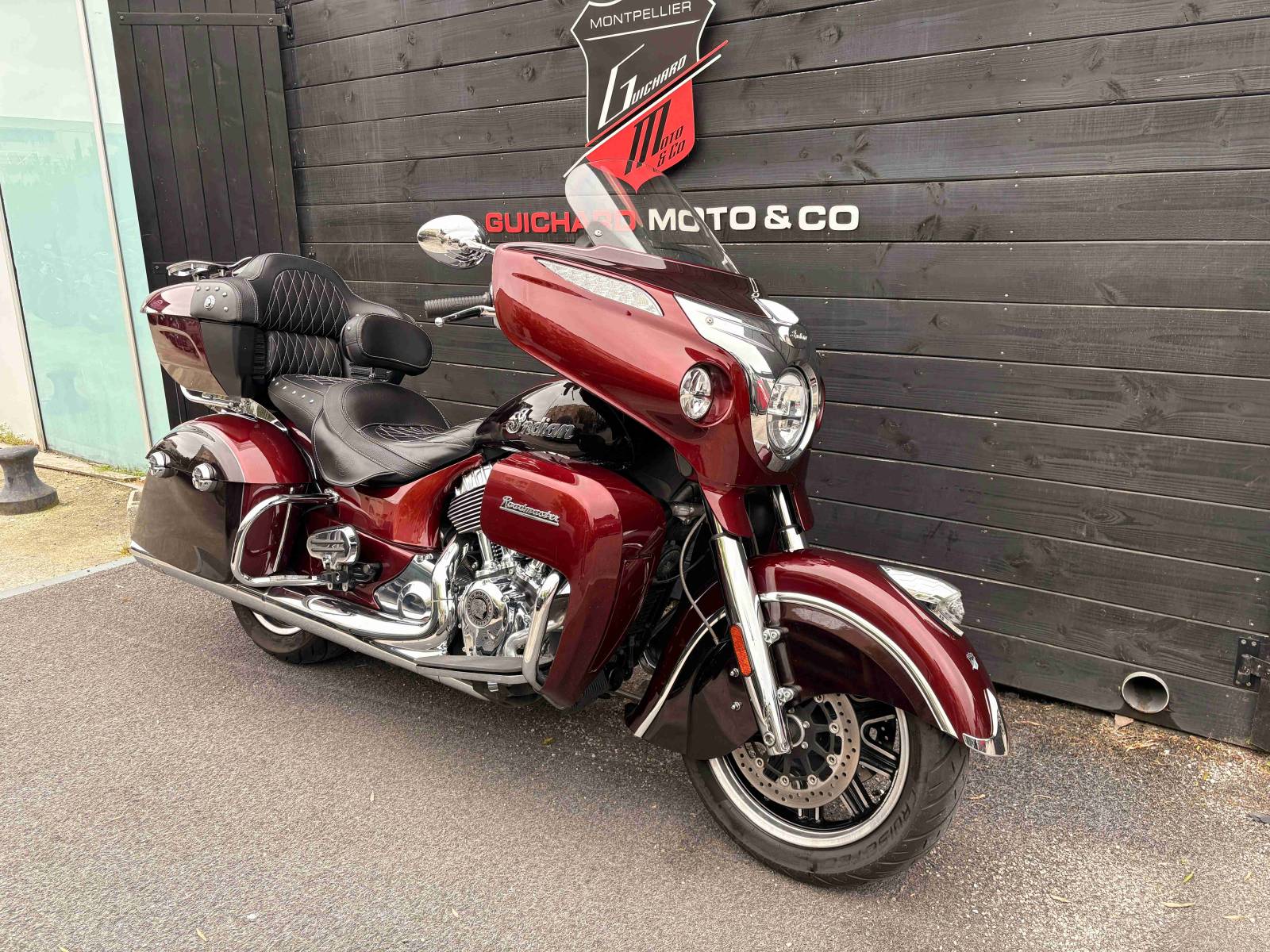 INDIAN ROADMASTER MAROON METALLIC - 2021 - À SAISIR SUR MONTPELLIER