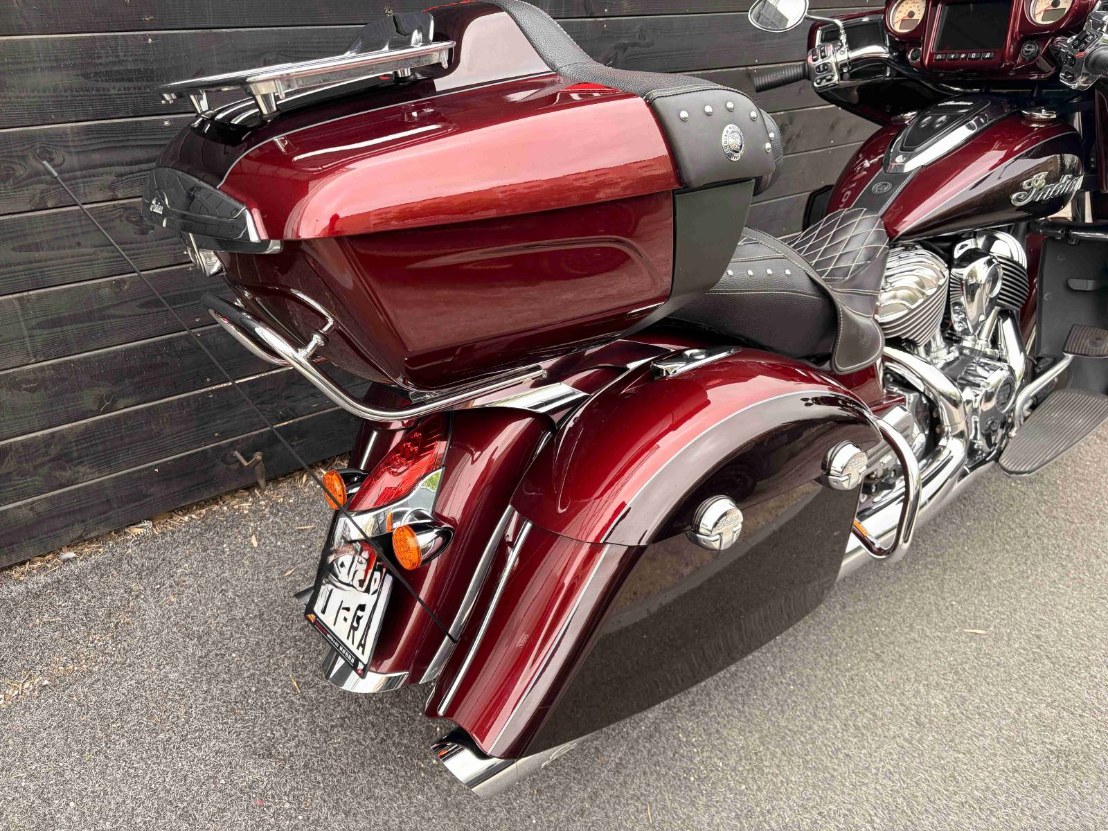 INDIAN ROADMASTER MAROON METALLIC - 2021 - À SAISIR SUR MONTPELLIER