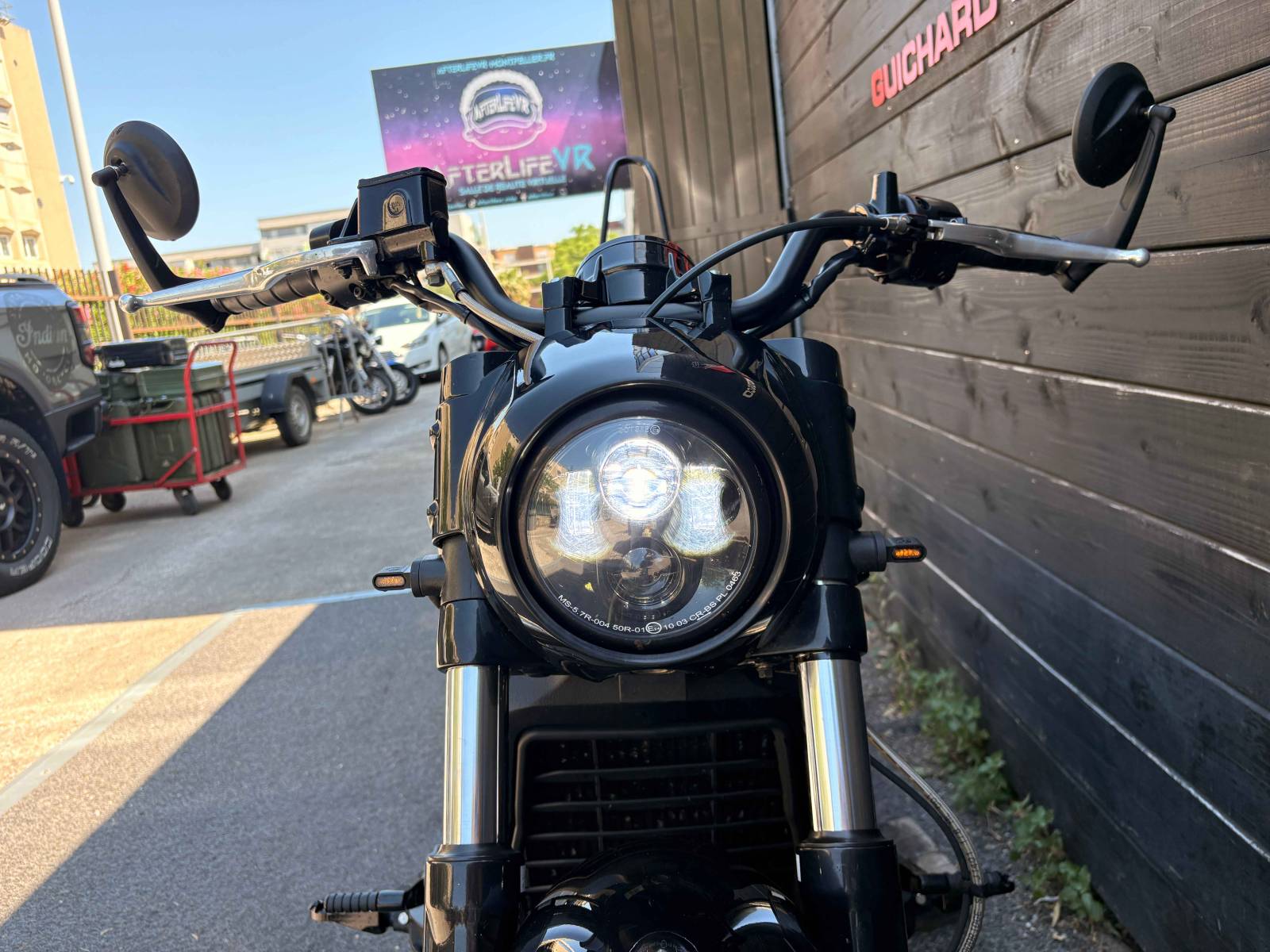 INDIAN SCOUT BOBBER (A2) - Echappement FREEDOM - 2020 - À SAISIR à Montpellier 