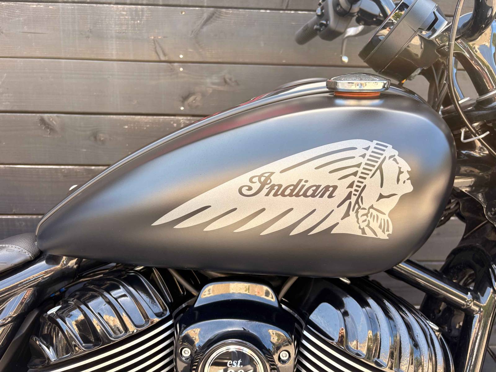 INDIAN CHIEF BOBBER BLACK SMOKE - 2022 - À SAISIR occasion Guichard moto à Montpellier dans l'hérault