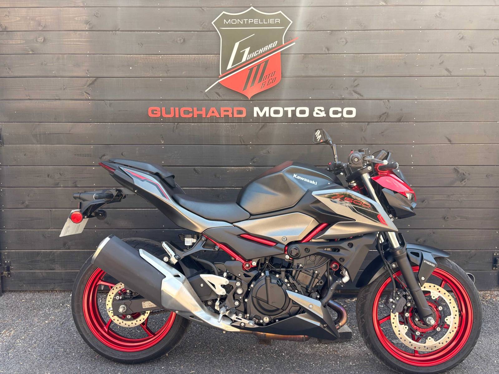 KAWASAKI Z500 SE - 2025 - OCCASION RÉCENTE À SAISIR SUR MONTPELLIER