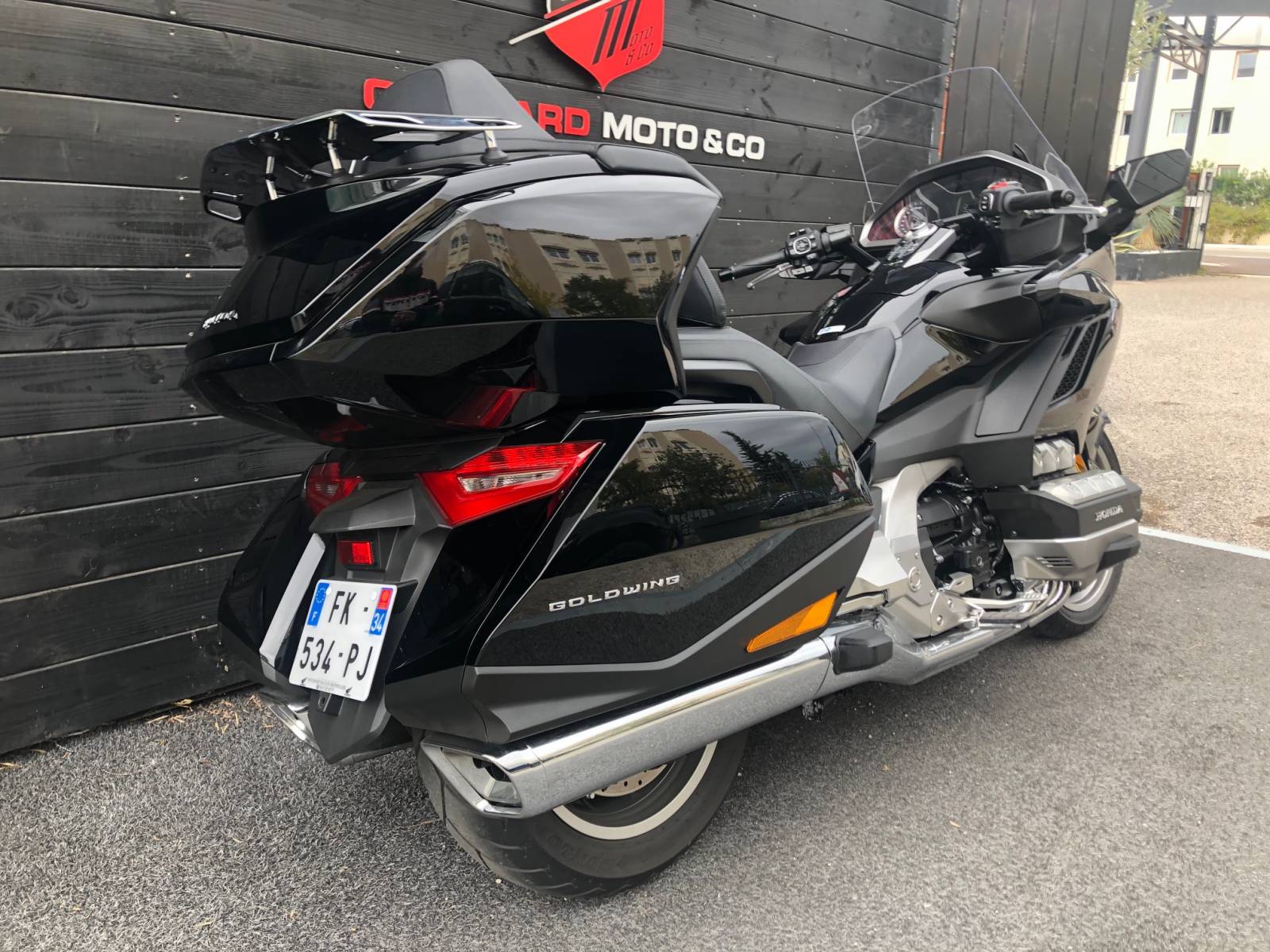 HONDA GL 1800 GOLDWING NOIRE 2019 CHEZ GUICHARD MOTO A MONTPELLIER DANS L’HÉRAULT