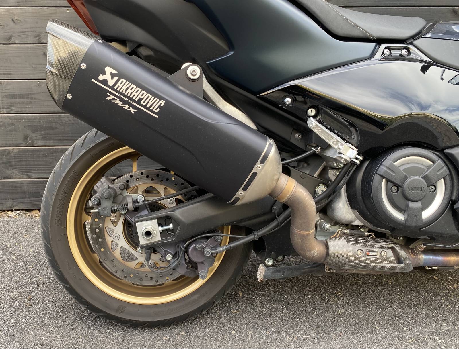 LIGNE AKRAPOVIC TMAX 650 MONTPELLIER