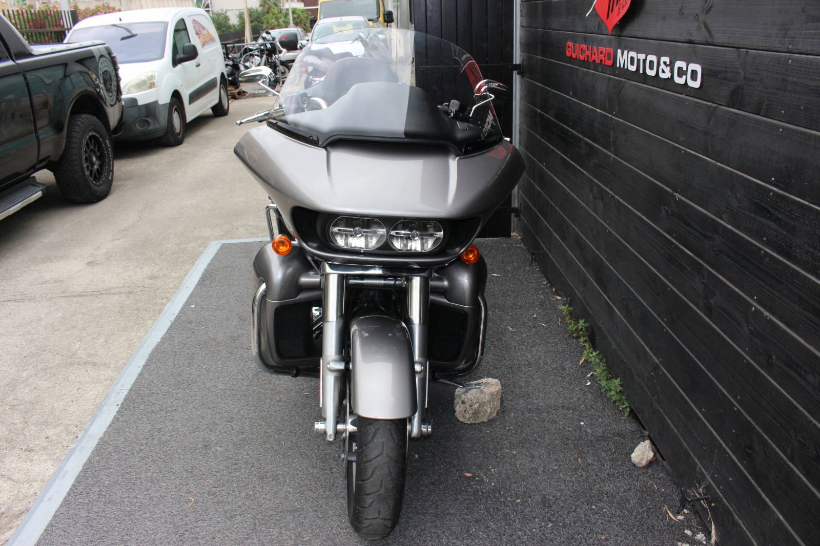 Harley Davidson Road Glide Ultra occasion Montpellier Hérault