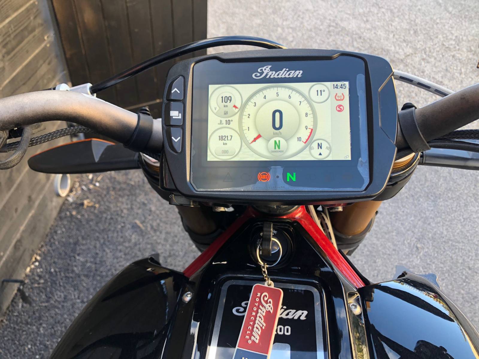 Indian FTR/S race réplica à vendre chez Guichard Moto concessionnaire Indian Motorcycle à Montpellier dans l'Hérault