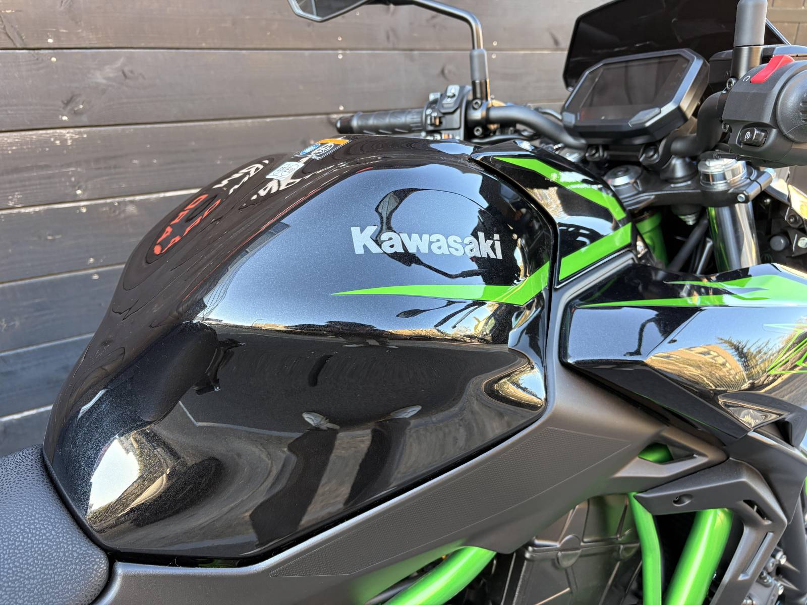 Z650 OCCASION A SAISIR FAIBLE KILOMETRAGE PROCHE MONTPELLIER ENTRE SETE ET NIMES