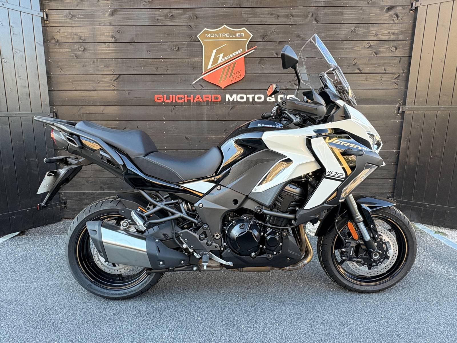 VERSYS 1100 SE OCCASION A SAISIR PROCHE MONTPELLIER FAIBLE KILOMETRAGE ENTRE SETE ET NIMES