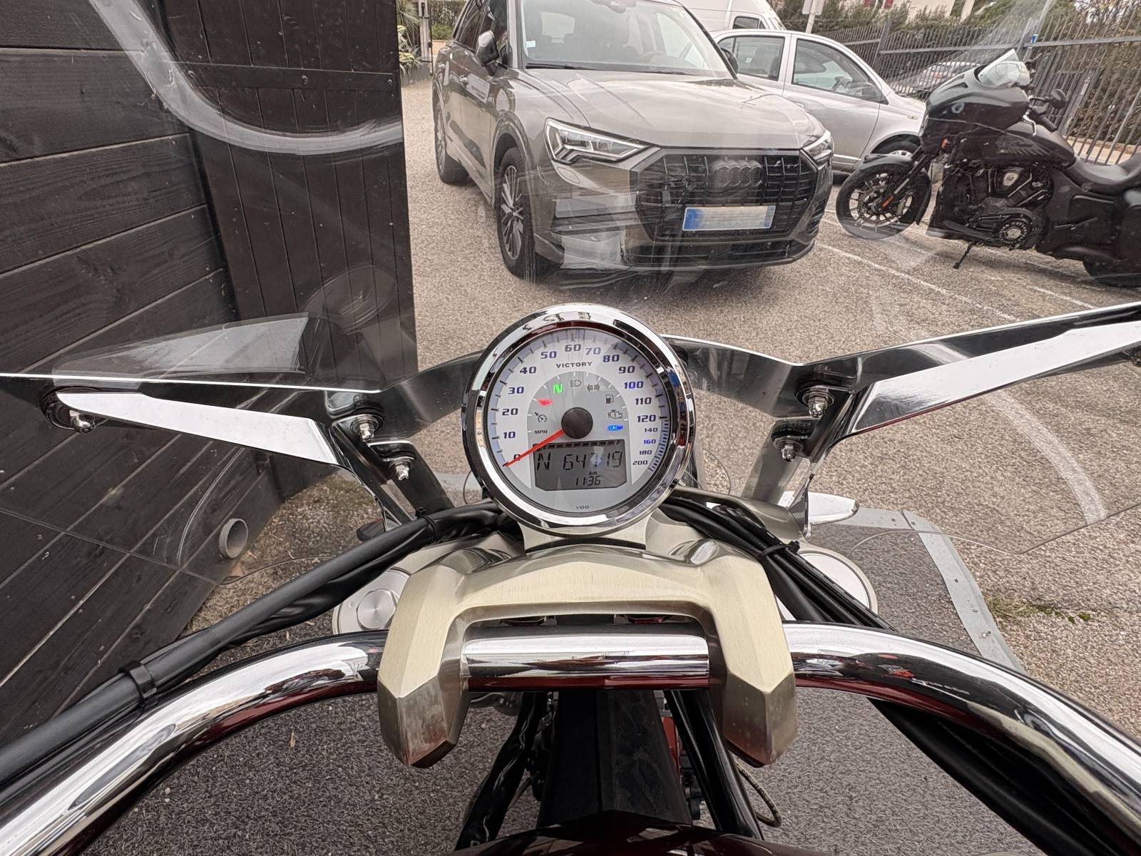 VICTORY CROSSROAD STANDARD Occassion Montpellier Compteur analogique