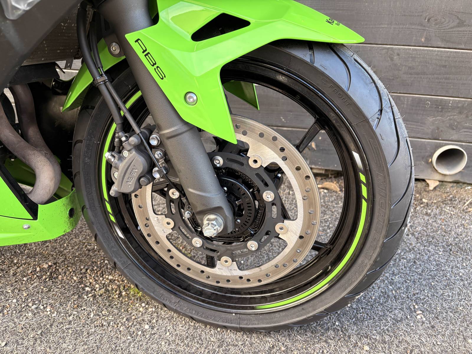 NINJA 500 SE OCCASION BON ETAT Freins Nissin proche SETE