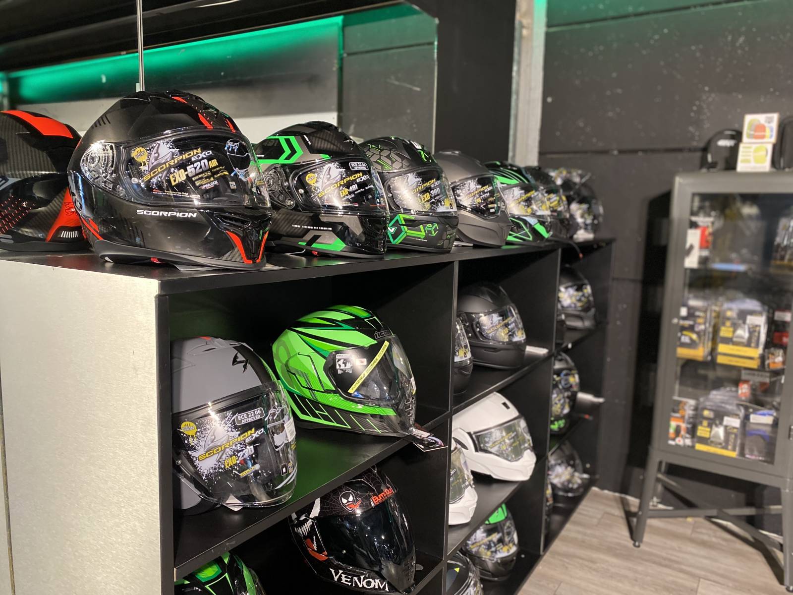 Vente d'équipement et accessoires KAWASAKI à Montpellier
