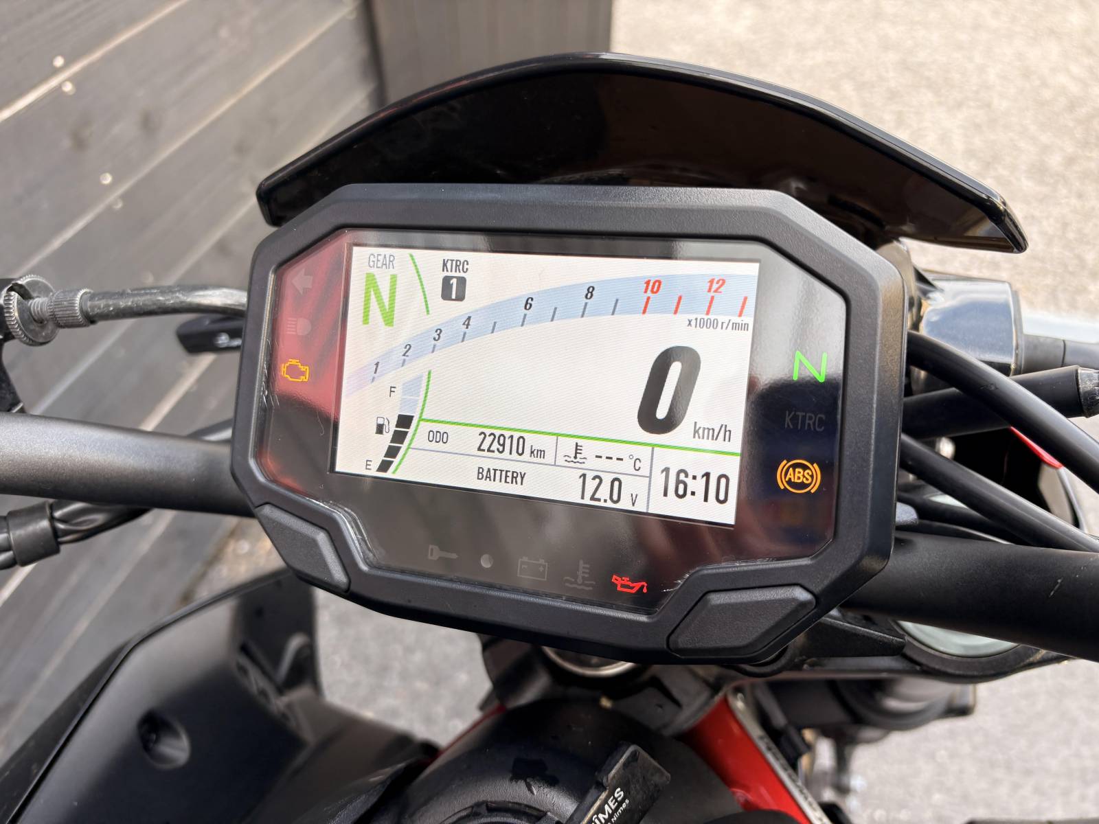 Z900 A2 bridée 2024 écran TFT couleur, à saisir proche Sète 