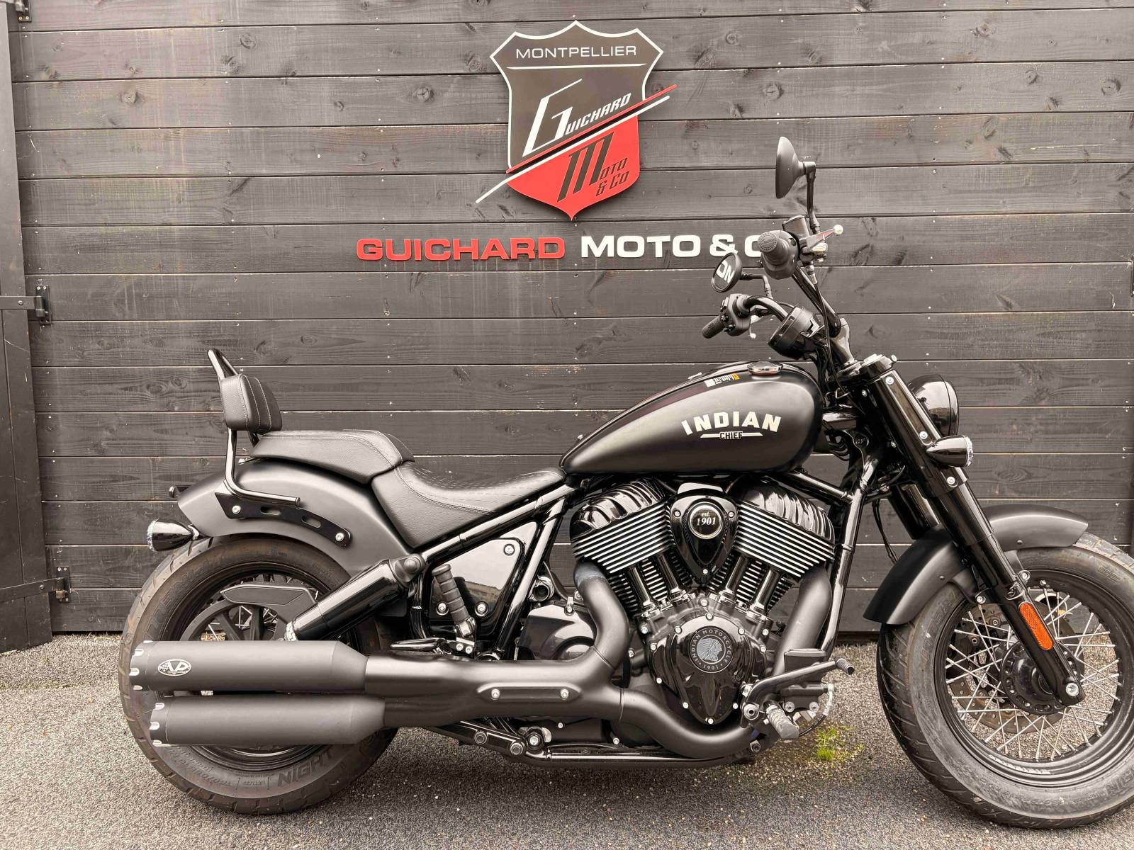 INDIAN CHIEF BOBBER DARK HORSE -116 - 2024 - A SAISIR