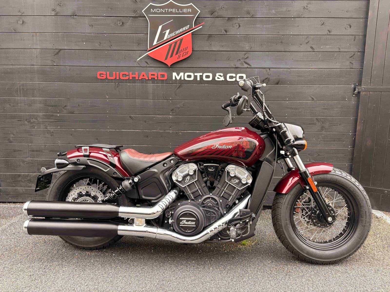 INDIAN SCOUT BOBBER TWENTY - 2023 - Maroon Metallic - à saisir