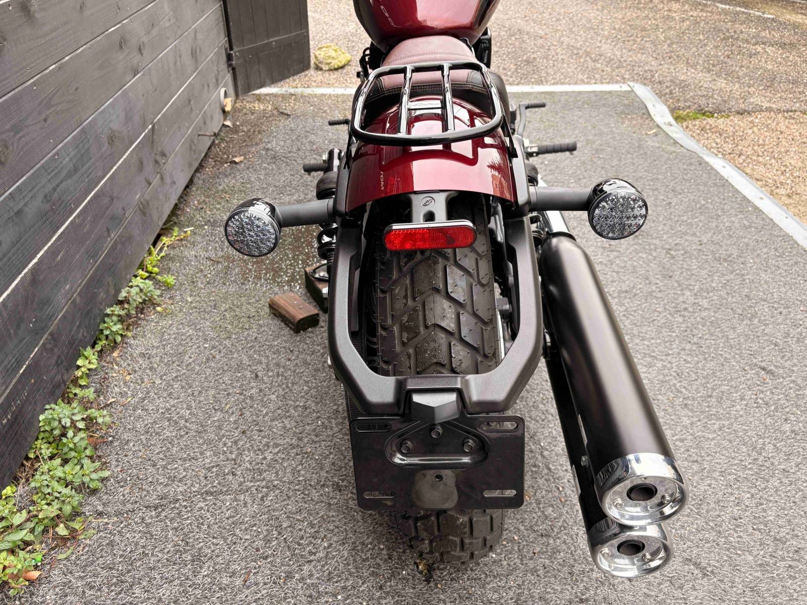 INDIAN SCOUT BOBBER TWENTY - 2023 - Maroon Metallic - à saisir