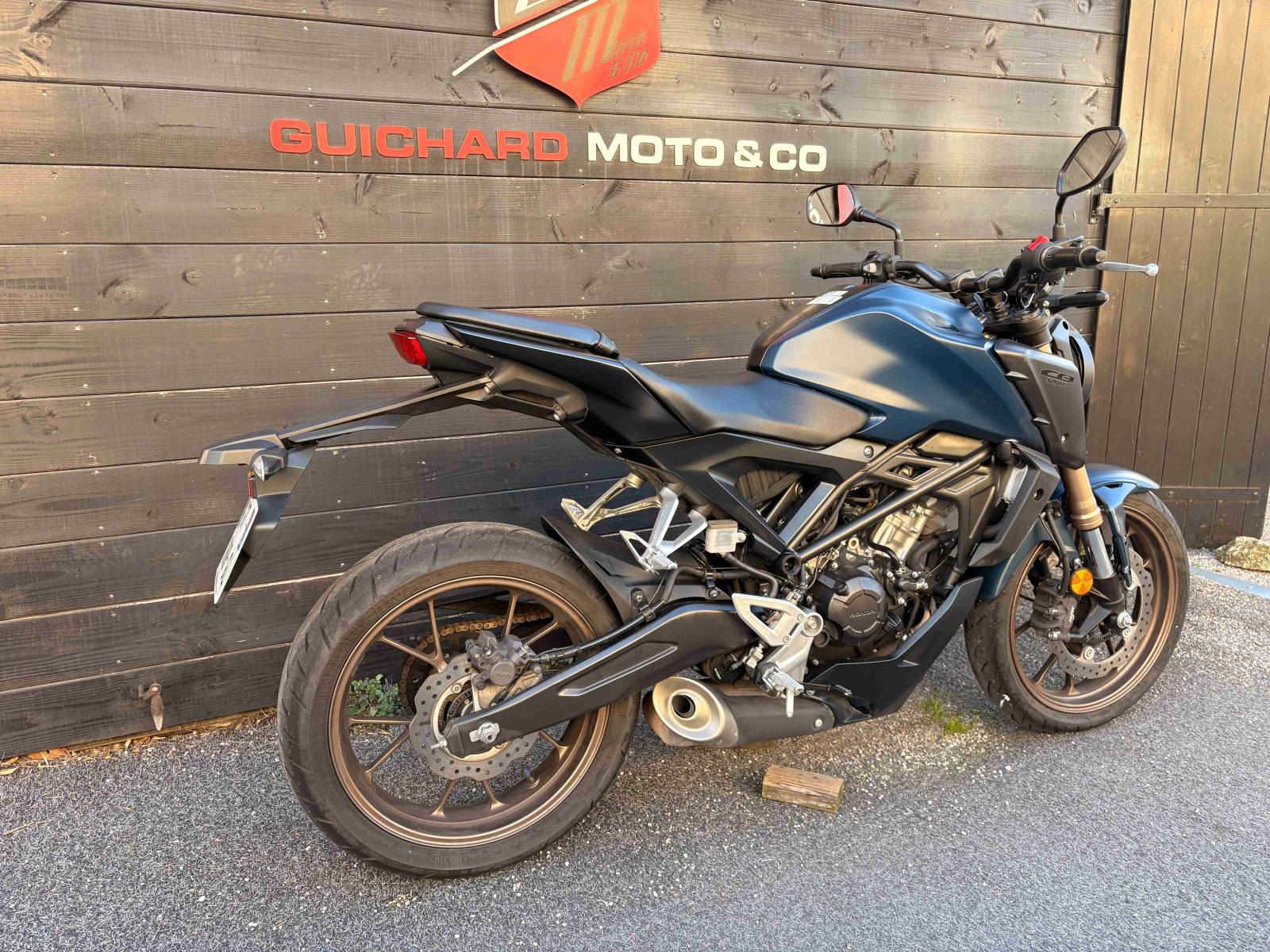 HONDA CB125R - 2023 - OCCASION - Montpellier Hérault - Moto jeune permis 