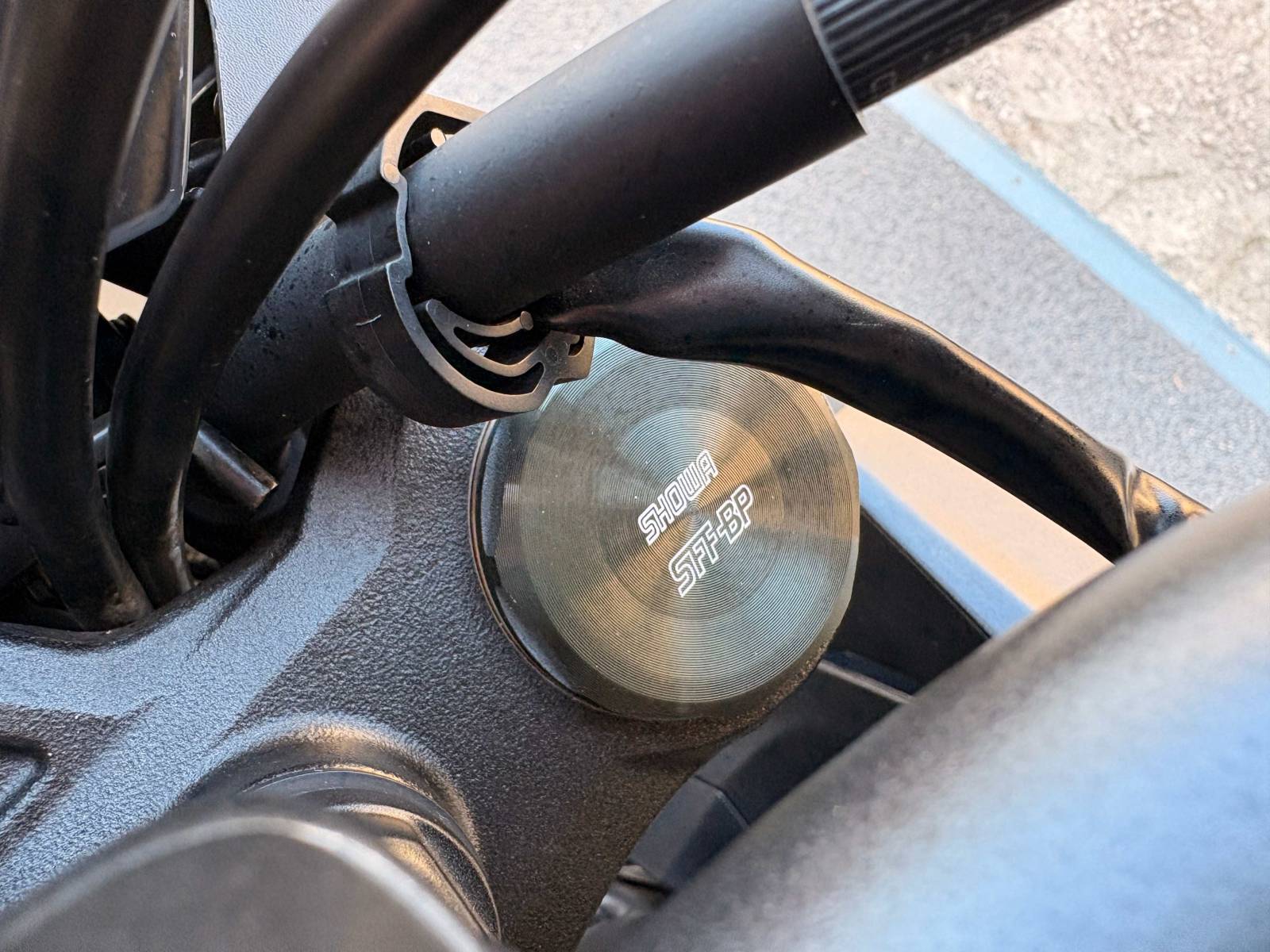 HONDA CB125R - 2023 - OCCASION - Montpellier Hérault - Fourche Showa