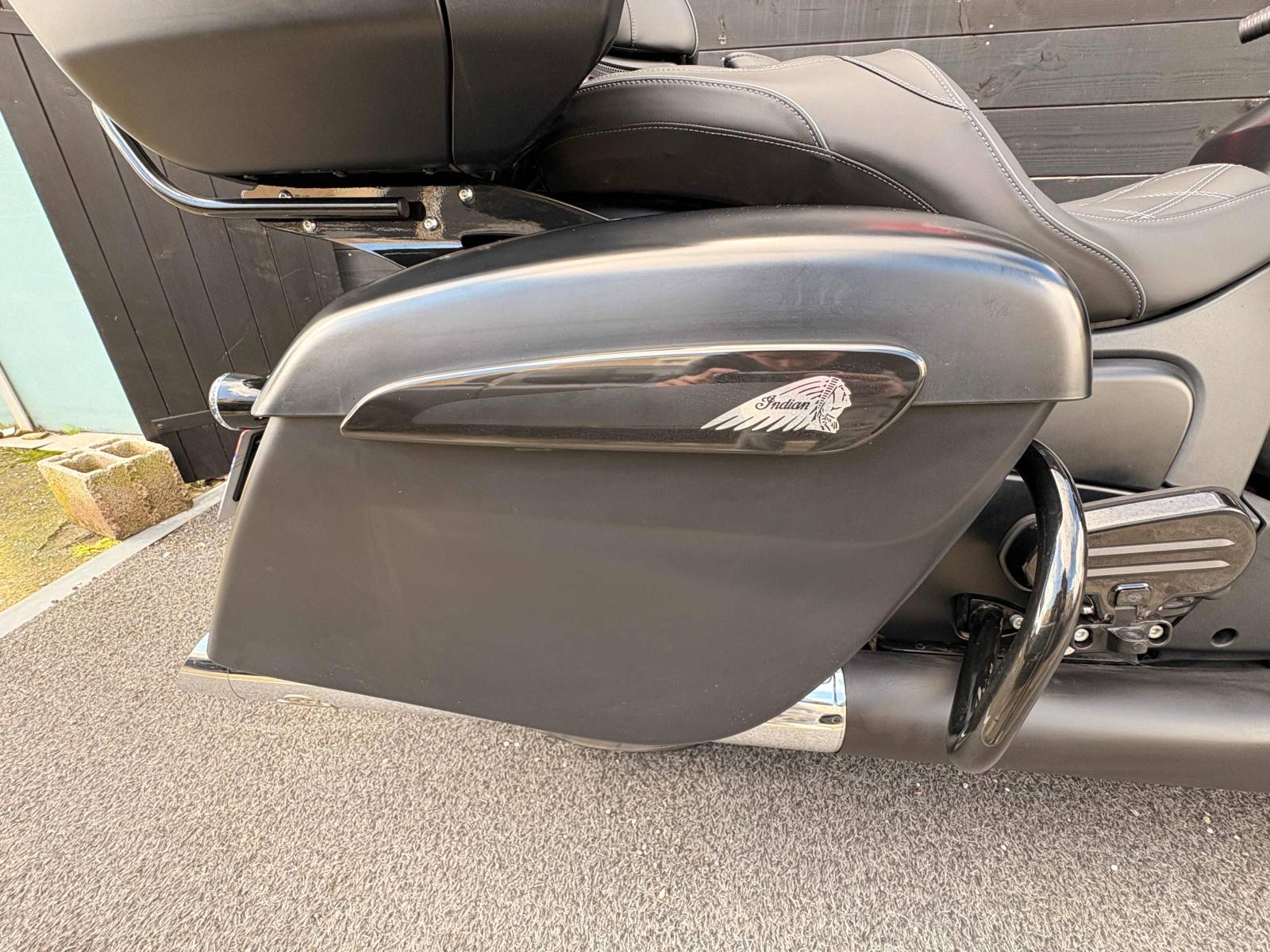 INDIAN PURSUIT DARK HORSE - 2023 - DÉPÔT VENTE - ECHAPPEMENT DR JEYKILL