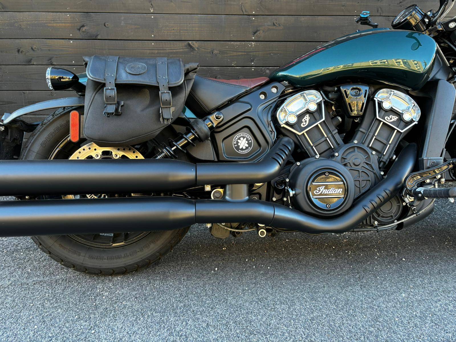 INDIAN SCOUT BOBBER METALLIC A2