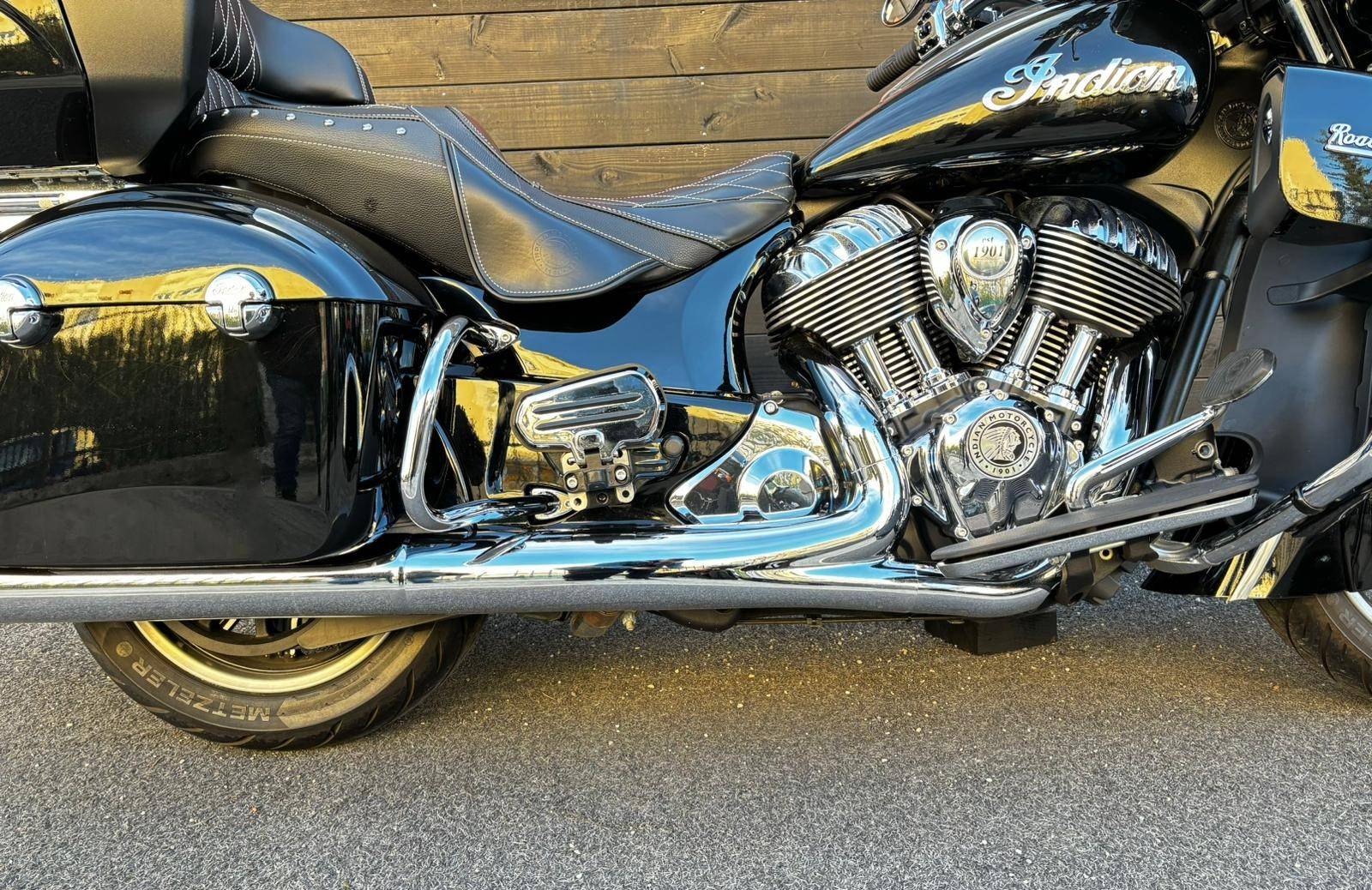 INDIAN ROADMASTER BLACK METALLIC HERAULT OCCITANIE