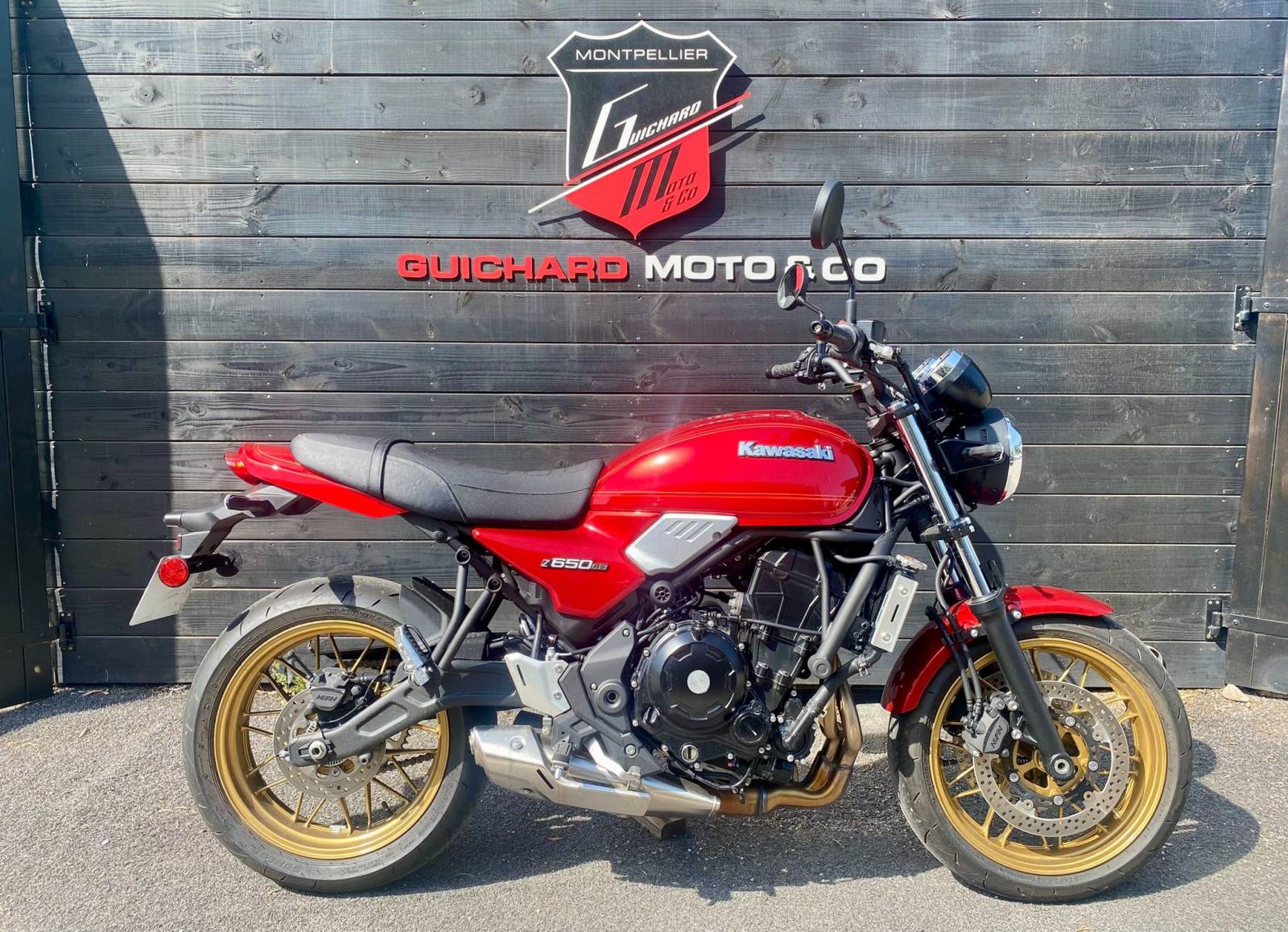 MOTO ÉLIGIBLE A2 PROCHE BEZIERS 