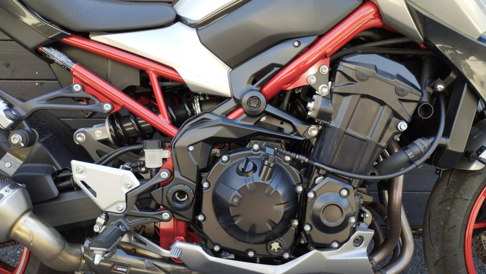 KAWASAKI Z900 A2 PERFOMANCE SUR MONTPELLIER DANS LE 34