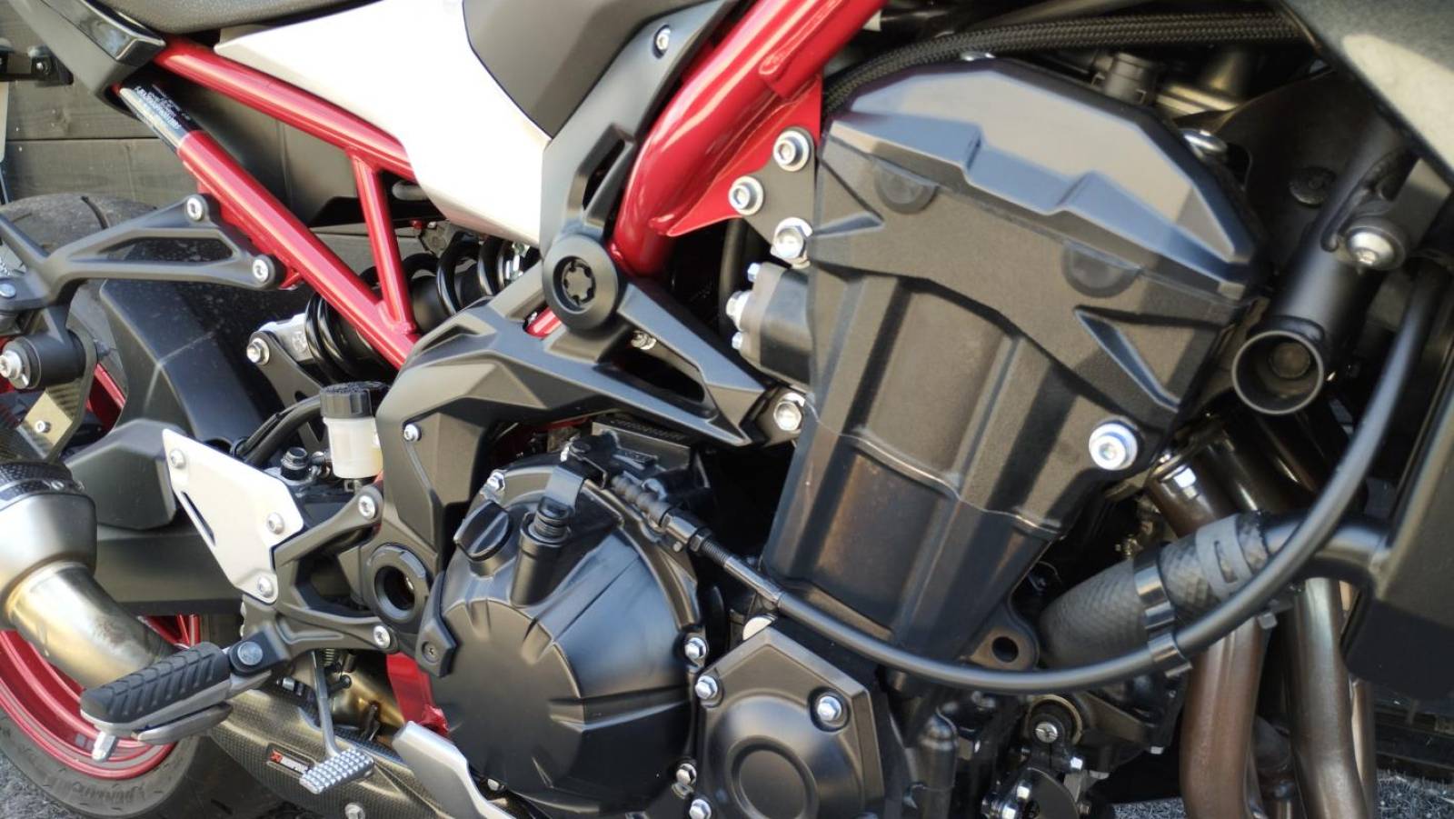 KAWASAKI Z900 A2 PERFOMANCE SUR MONTPELLIER DANS LE 34