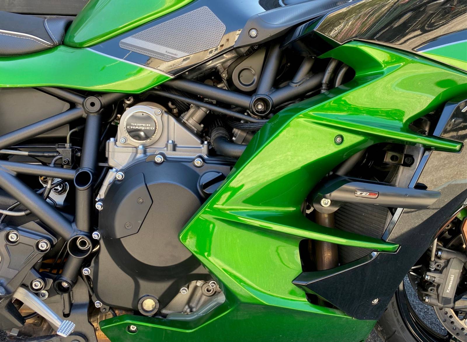 Kawasaki Ninja H2 SX 2018 – 35 000 km – Akrapovic + Valises + Top‑case – Révisée – Montpellier