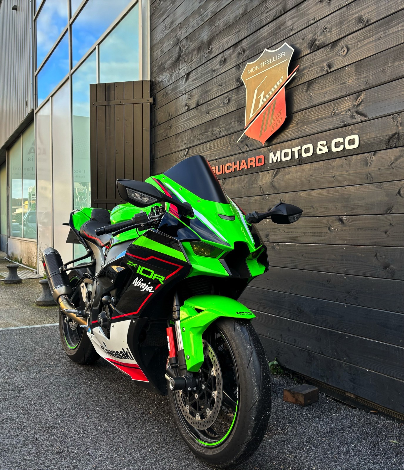 Kawasaki NINJA ZX 10R KRT sur Montpellier