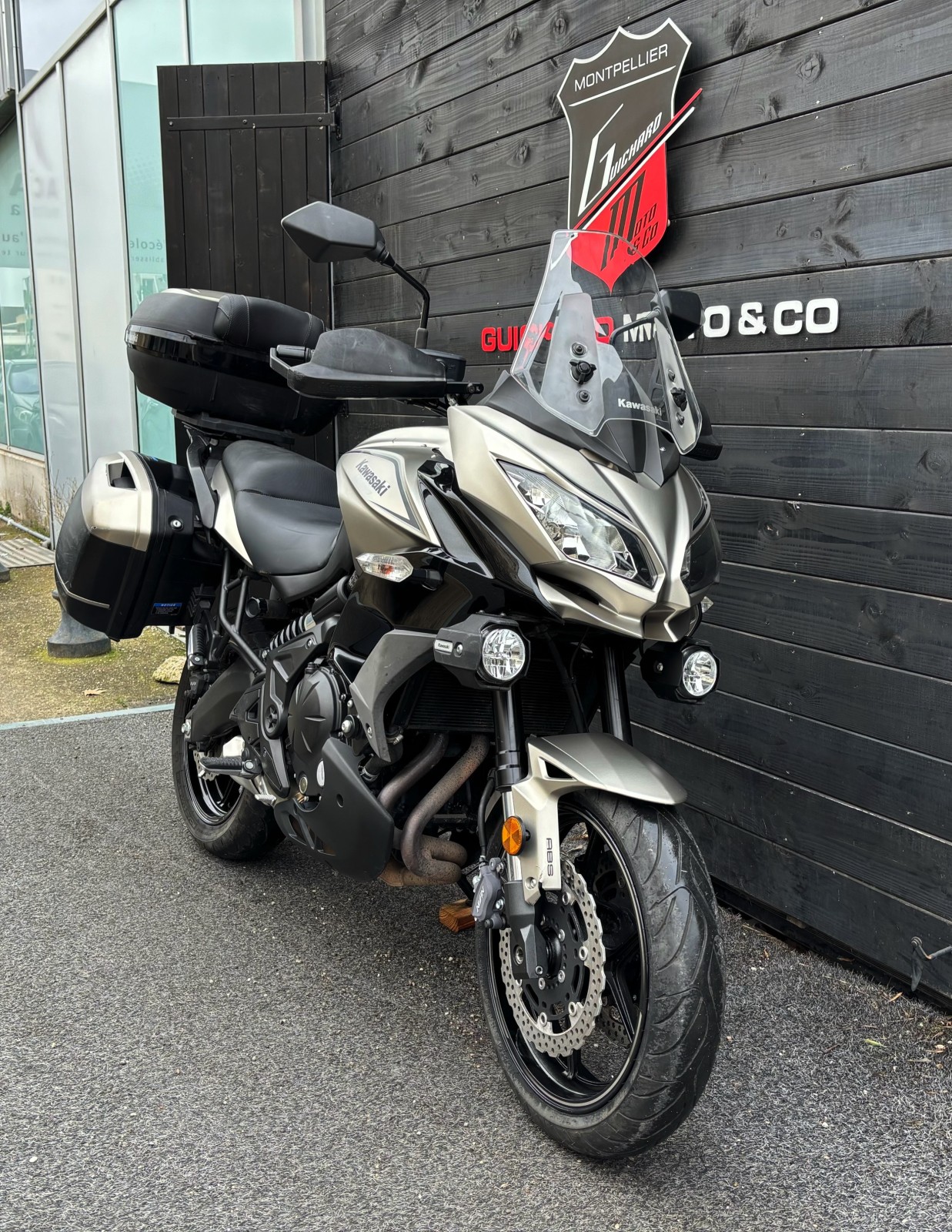 vente d'une versys 650 à montpellier proche de sète 