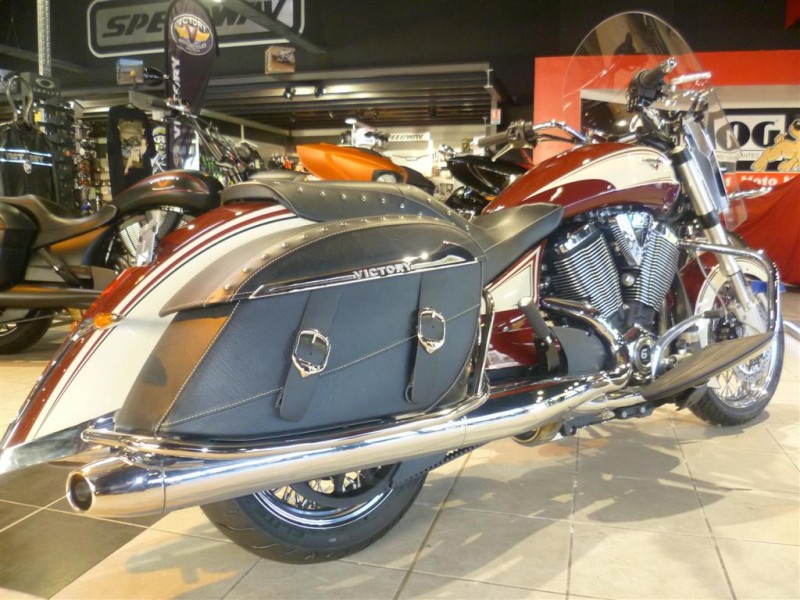 Victory Cross Roads Classic Guichard Moto Montpellier Hérault 34