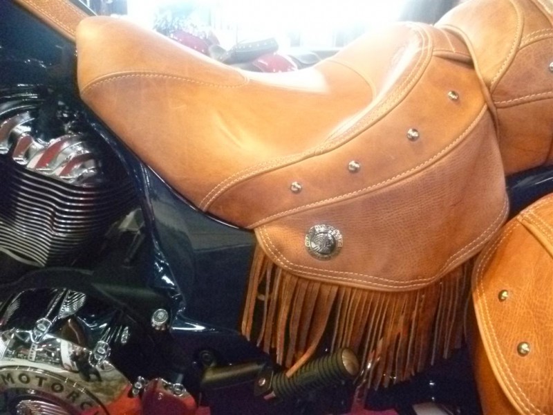 INDIAN CHIEF VINTAGE GUICHARD MOTO MONTPELLIER HERAULT 34