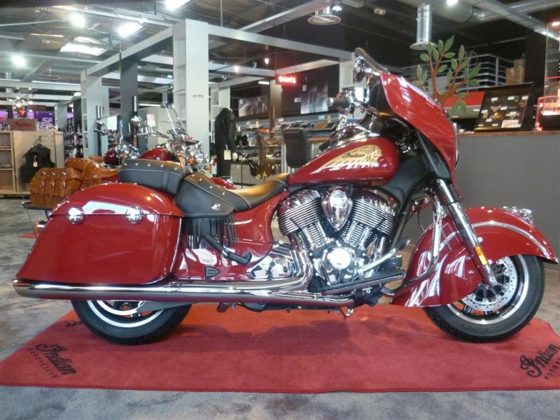 INDIAN CHIEFTAIN GUICHARD MOTO MONTPELLIER HERAULT 34