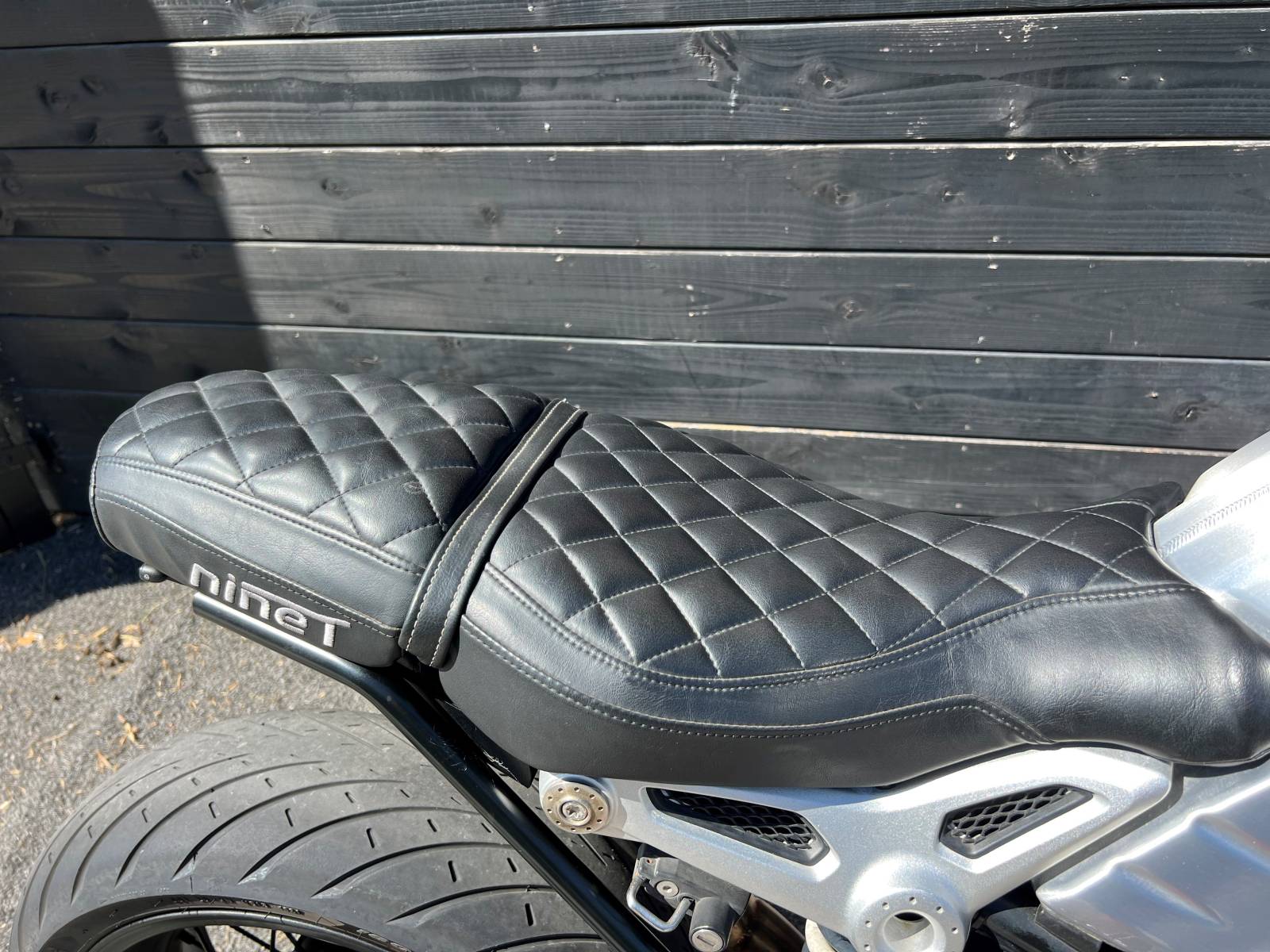 BMW R 1200 nine t d'occasion chez Guichard Moto à Montpellier dans l'Hérault