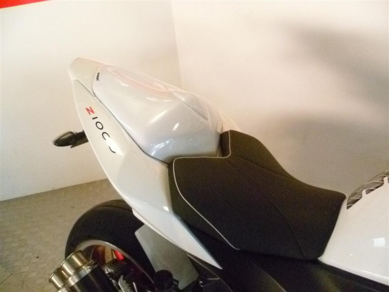 KAWASAKI Z1000 BLANC 2008 OCCASION GUICHARD MOTO MONTPELLIER HERAULT 34