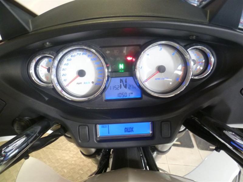 VICTORY CROSS COUNTRY BLANCHE 2011 OCCASION GUICHARD MOTO MONTPELLIER HERAULT 34