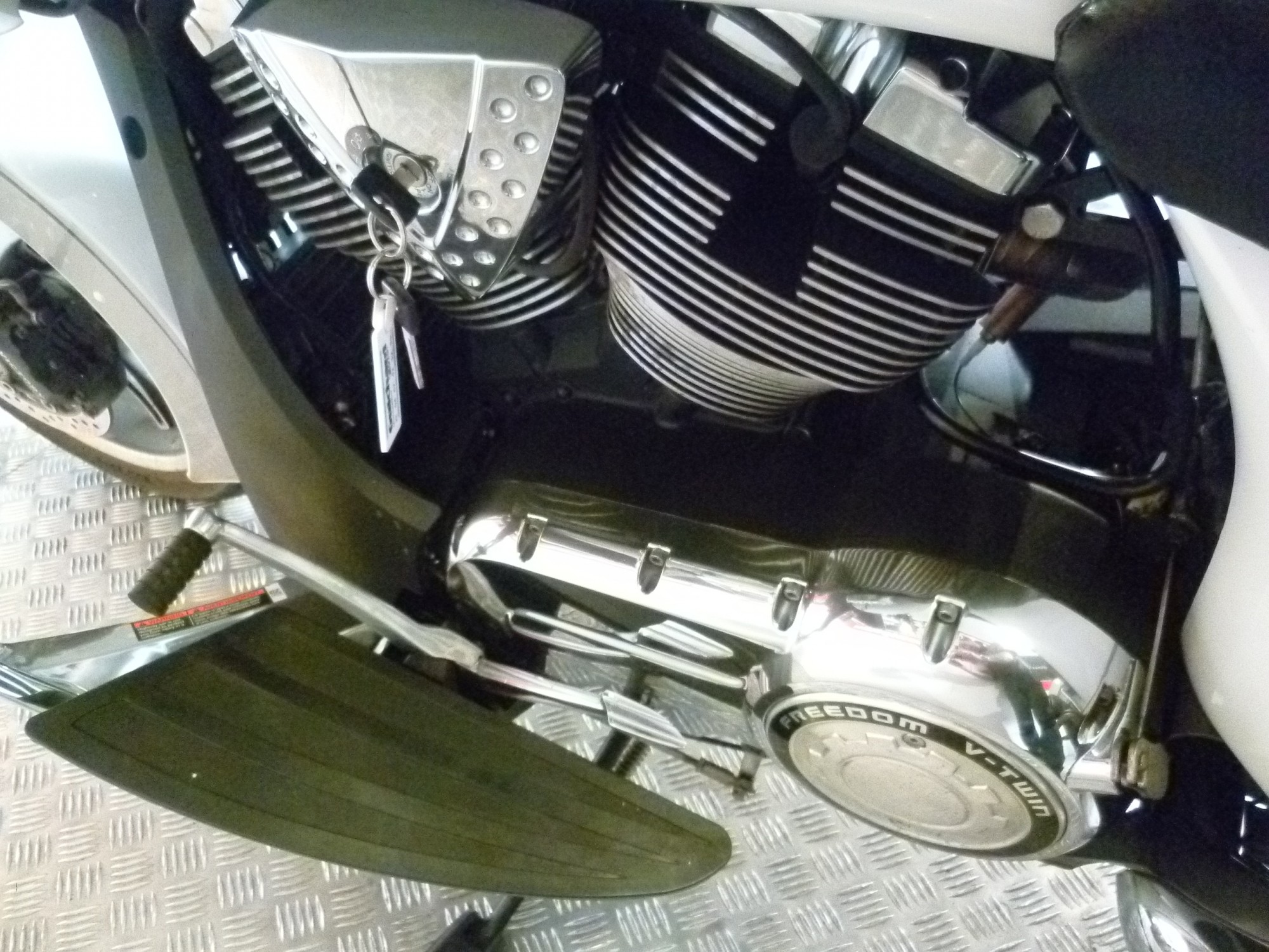 VICTORY CROSS COUNTRY BLANCHE OCCASION