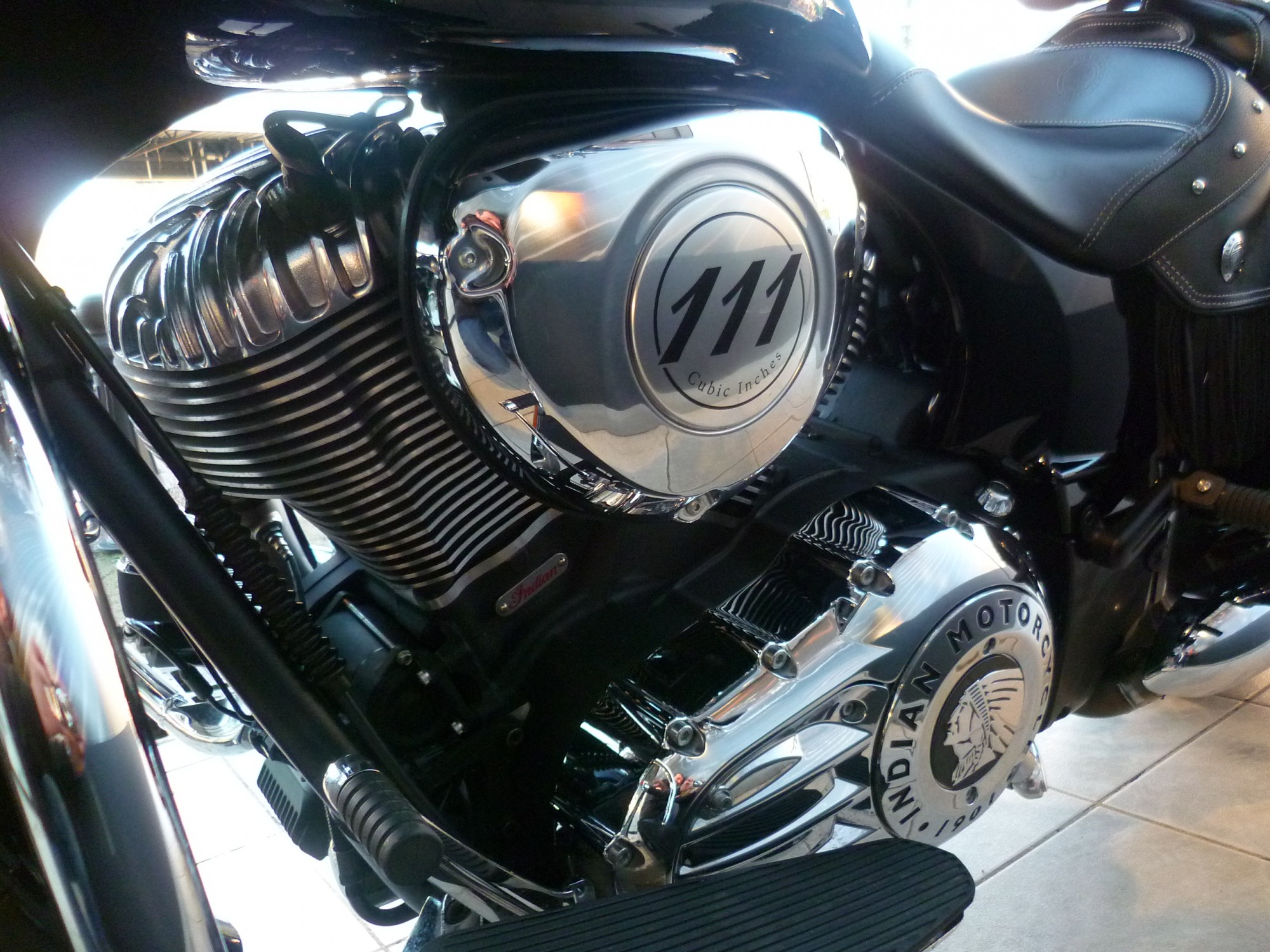 INDIAN CHIEFTAIN 2014 NOIRE OCCASION