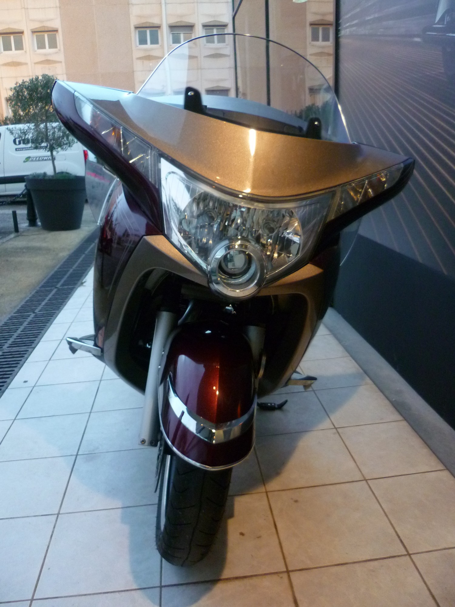 VICTORY 1731 VISION TOUR 2011 OCCASION