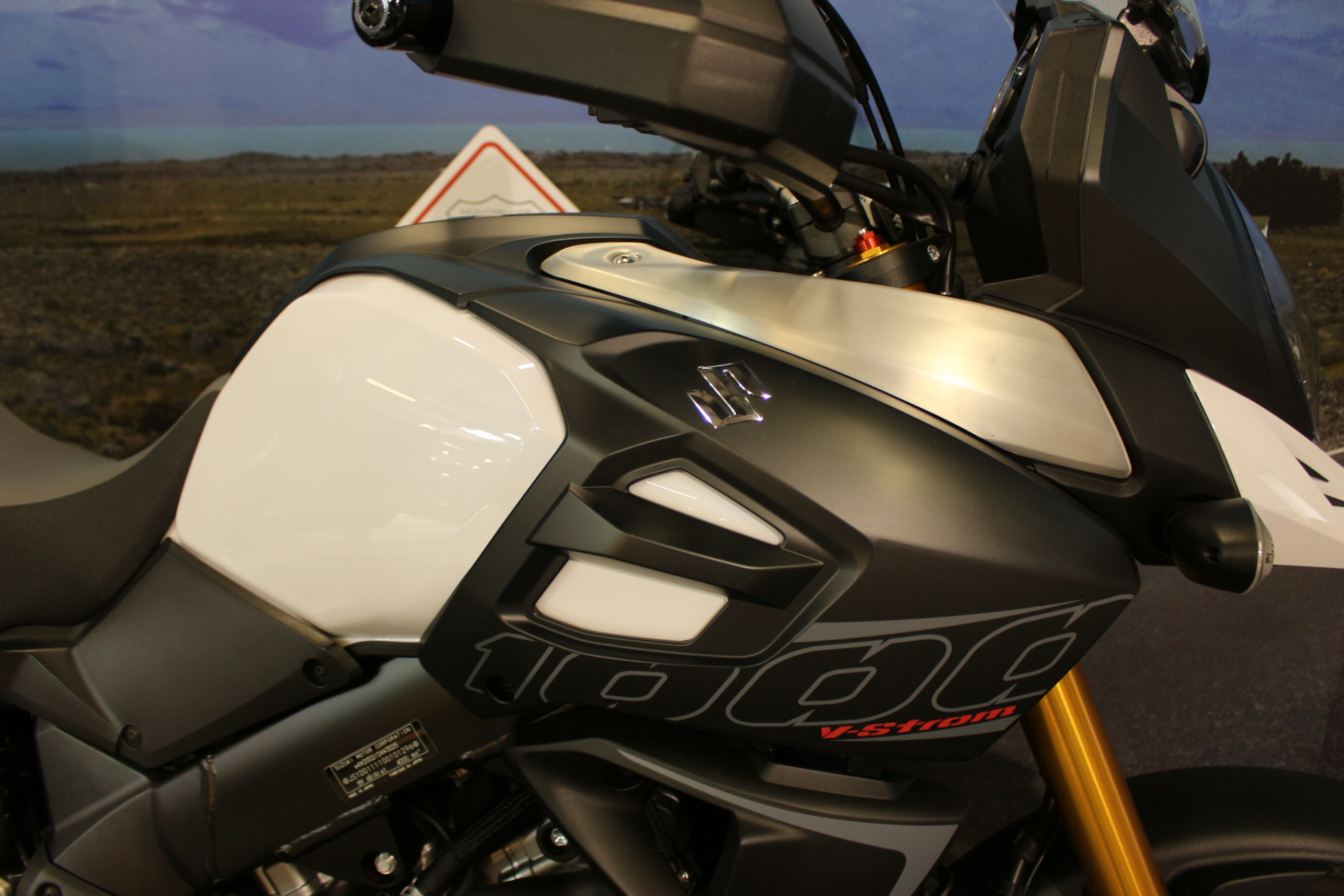 SUZUKI 1000 VSTROM BLANC 2014 OCCASION