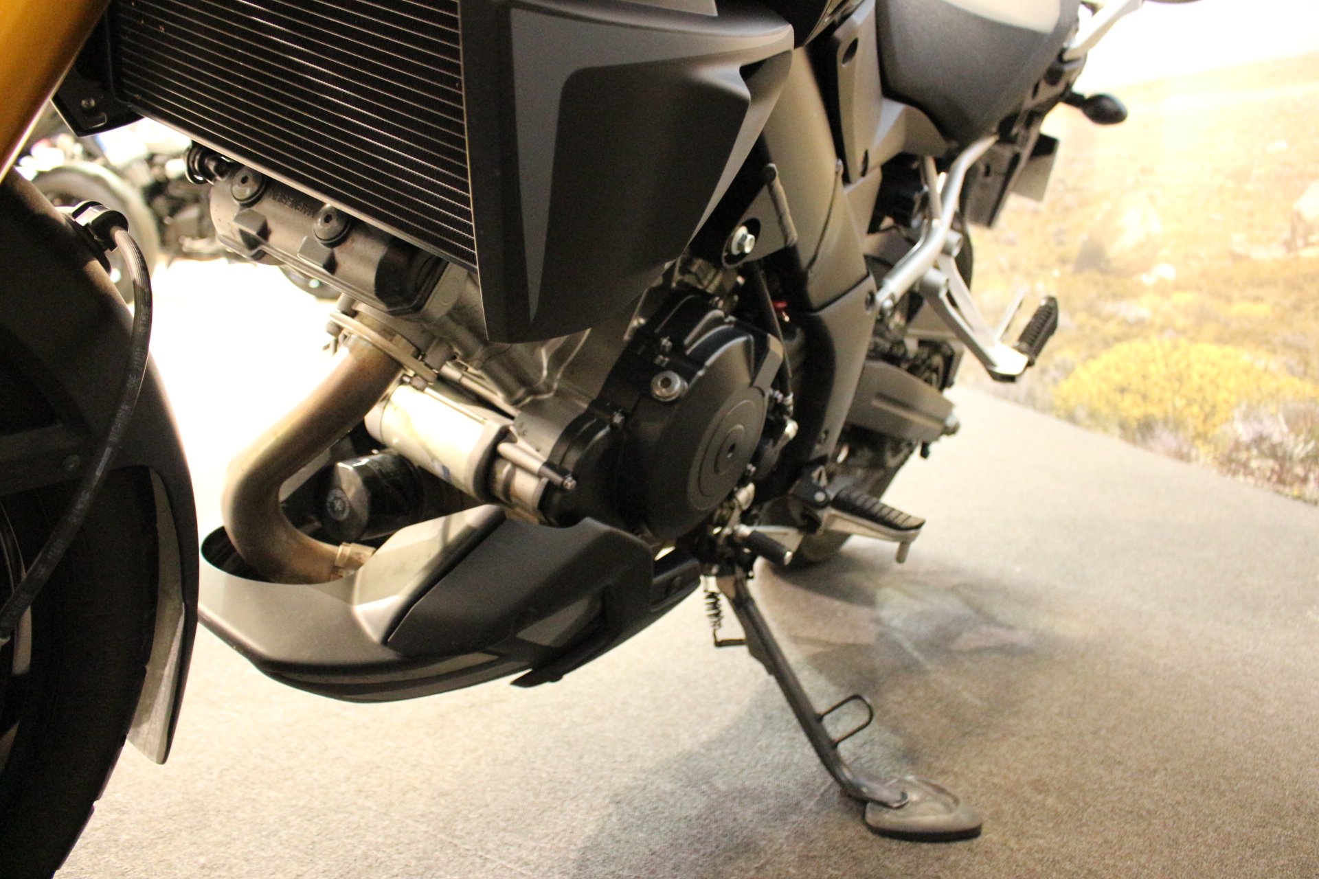 SUZUKI 1000 VSTROM BLANC 2014 OCCASION