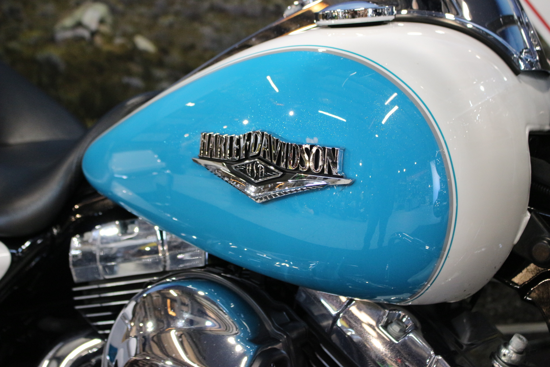 HARLEY DAVIDSON 1690 ROAD KING BLEU BLANC 2016 OCCASION